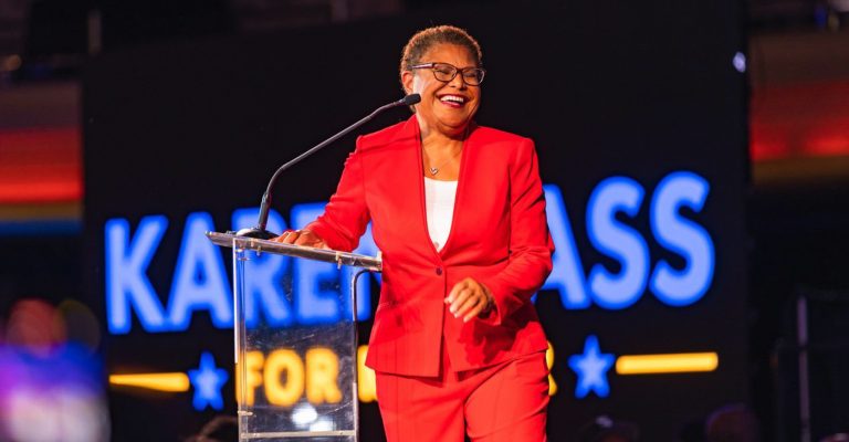 Rep Karen Bass Makes History As Las First Black Woman Mayor Post News Group 3191