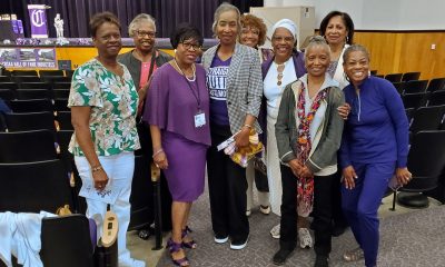 Honoree Brenda Knight with supporters at the Castlemont High School Alumni Association 20th Annual Hall of Fame Awards Luncheon in the Phil Reeder Auditorium. (Left to right) Marie Thomas, Juanita Pree McVey, Dr. Brenda Knight, Terrie Williams, Deborah Washington, Vicky Wimberley, Kathy Neely, Barbara Piggee Dell, Alice Westbrooks.