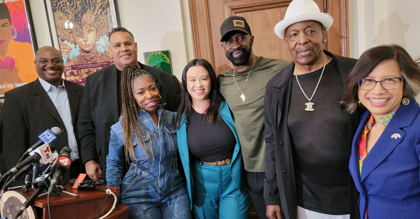 Left to right: Ray Lankford, CEO of Oakland Private Industry Council; Ray Bobbitt, AASEG Founder; Samantha Wise, AASEG board member; Mayor Sheng Thao; Jonathan Jones, chair of AASEG Finance Committee; Richard Johnson, founder of Formerly Incarcerated Giving Back organization; and Oakland City Council President Nikki Bas. Photo by Paul Cobb.