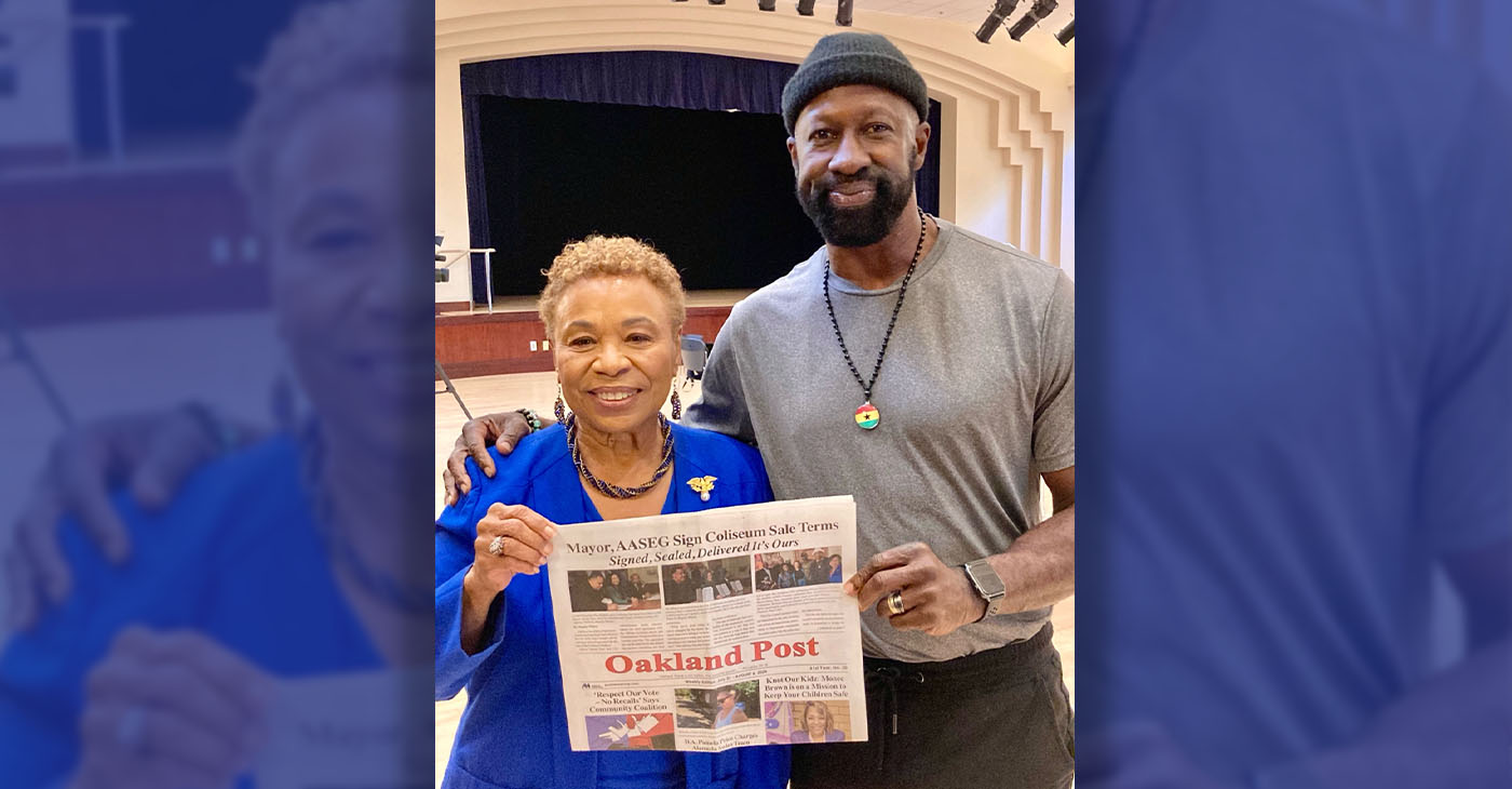 Congresswoman Barbara Lee (CA-12), left, and Jonathan Paul Jones, African American Sport & Entertainment Group (AASEG). Photo by Conway Jones.