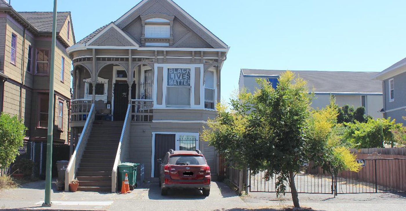 A rent controlled duplex located in West Oakland. Photographed on July 22 by Zack Haber.