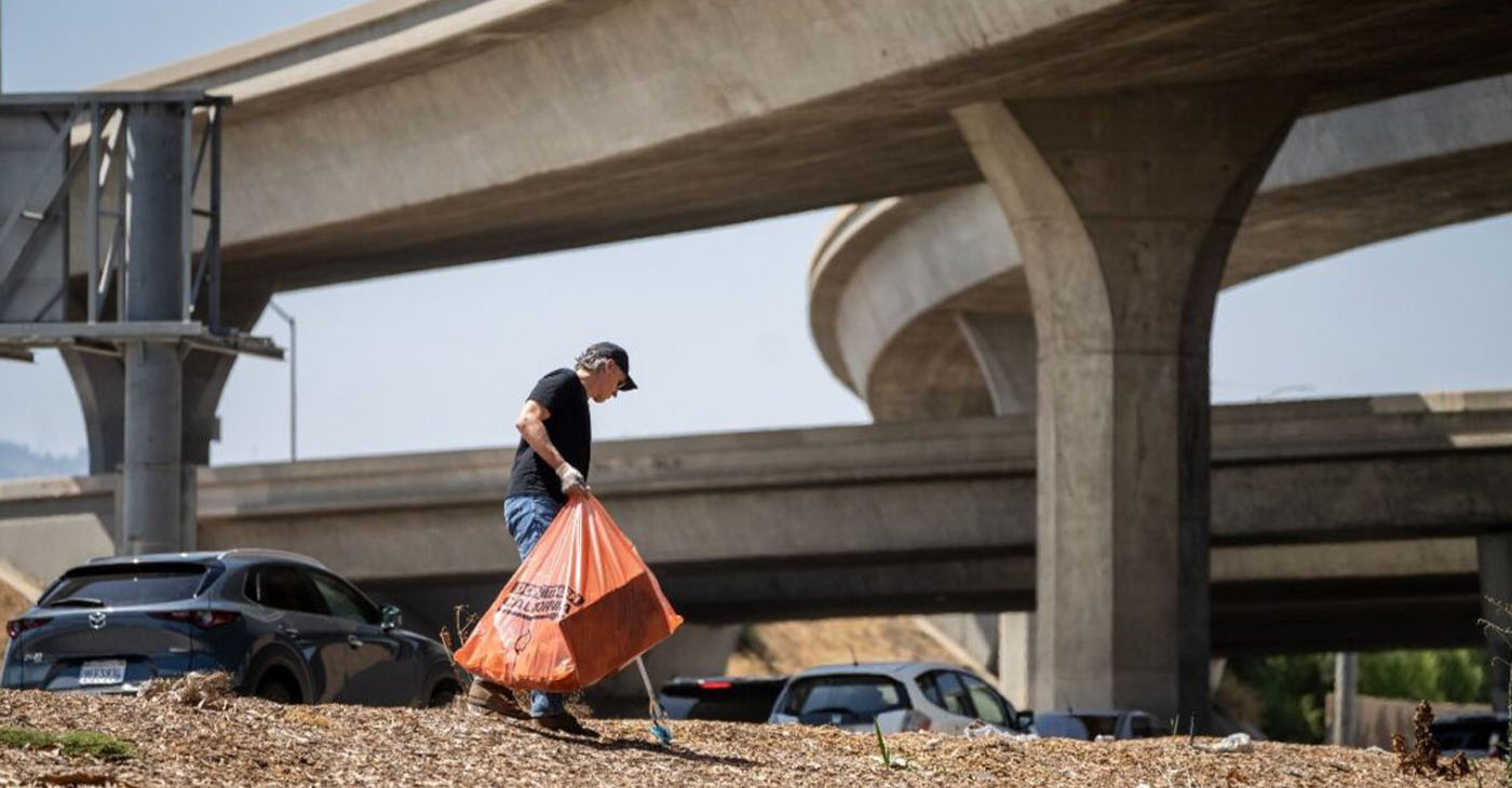 Gov. Gavin Newsom cleaning up homeless encampments in Los Angeles Aug 9 2024 ( Photo from gov.ca.gov)