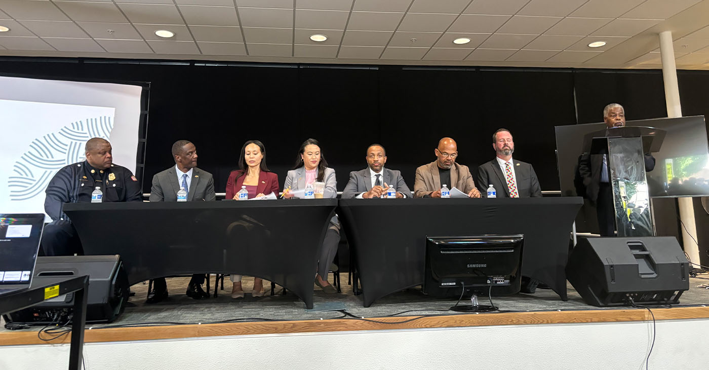 Oakland Public Safety Leadership team held a series of town halls to discuss and answer concerns around public safety strategies and initiatives by city leaders. Photo by Magaly Muñoz.