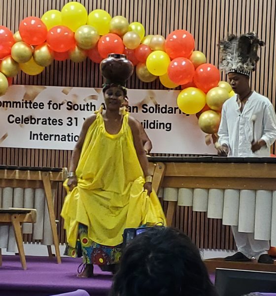 Zimbabwean dance and music group performs at COSAS' 31 Year Celebration at the East Bay Church of Religious Science. Photo By Carla Thomas.