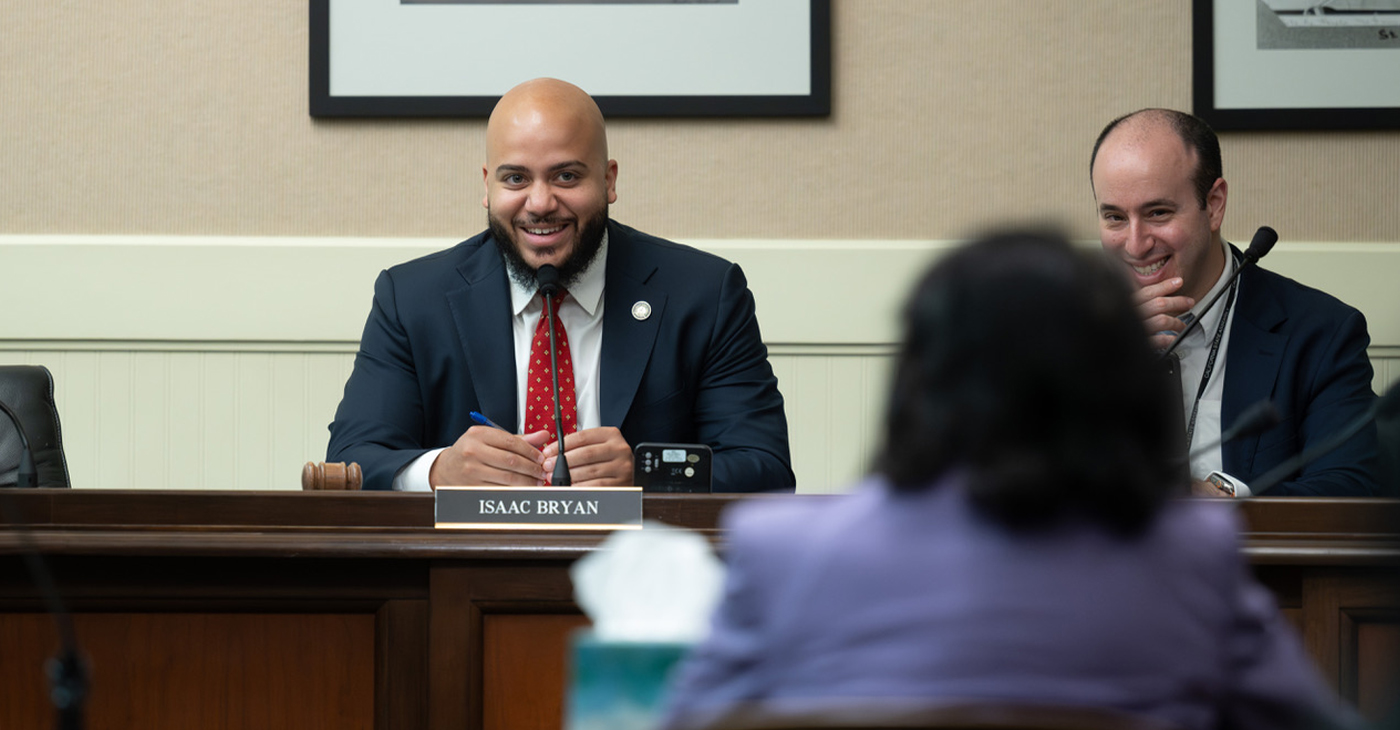 Asm. Isaac Bryan sharing a light moment while Dolores Huerta provides testimony June 11, 2024 (capitol photo)