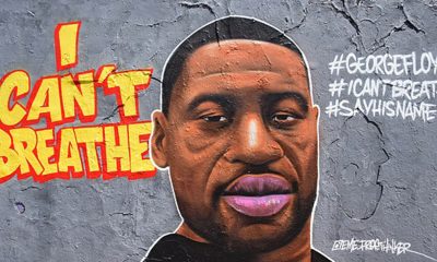 Mural showing the portrait of George Floyd in Mauerpark in Berlin. To the left of the portrait the lettering "I can't Breathe" was added, on the right side the three hashtags #GeorgeFloyd, #Icantbreathe and #Sayhisname. The mural was completed by Eme Street Art (facebook name) / Eme Free Thinker (signature) on 29 May 2020. (Wikimedia Commons)